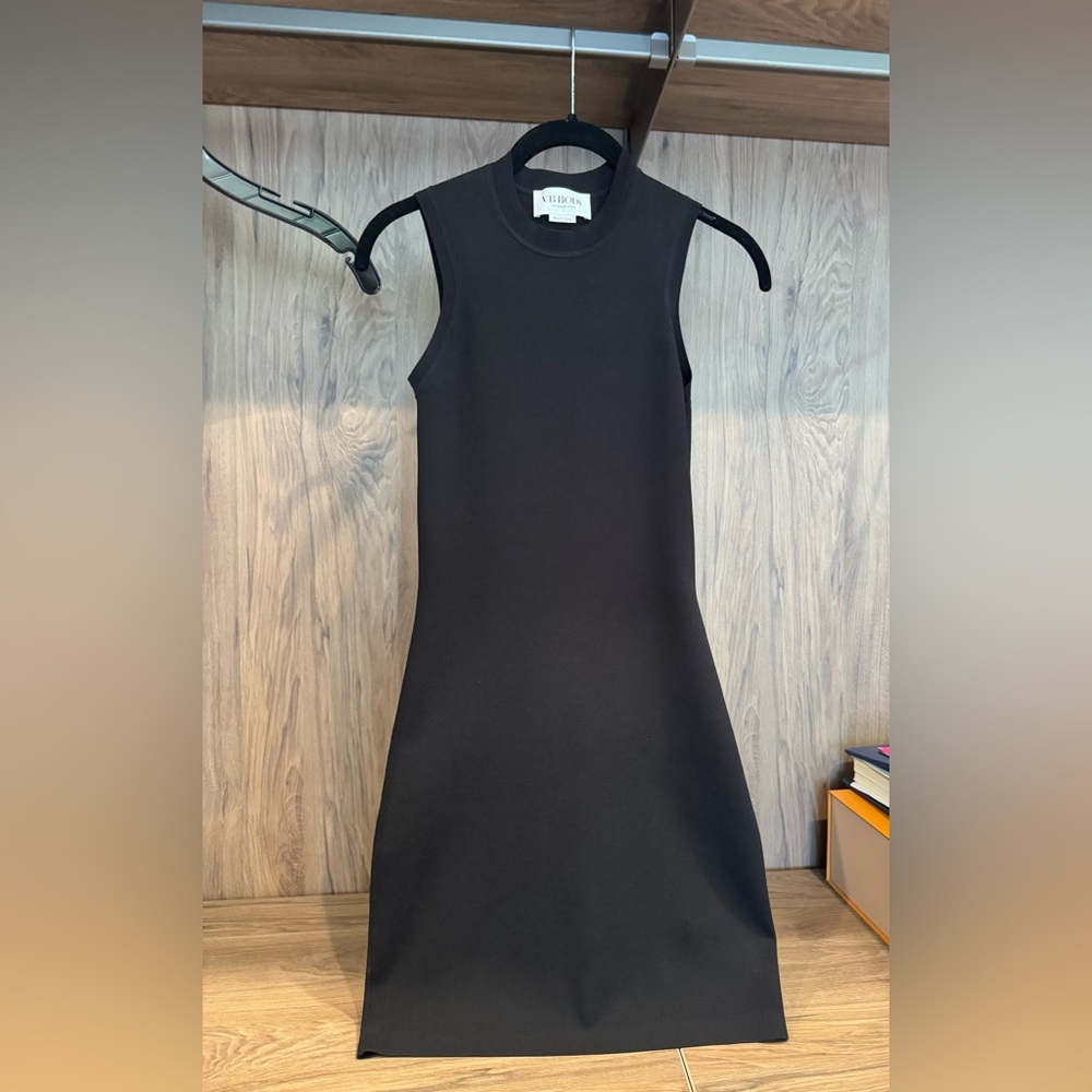 Victoria Beckham Body black dress